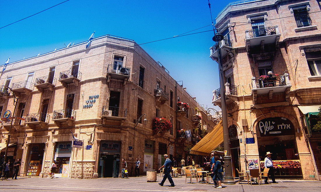 Jerusalem Walks: Yafo st. Jerusalem Walks: Yafo st.