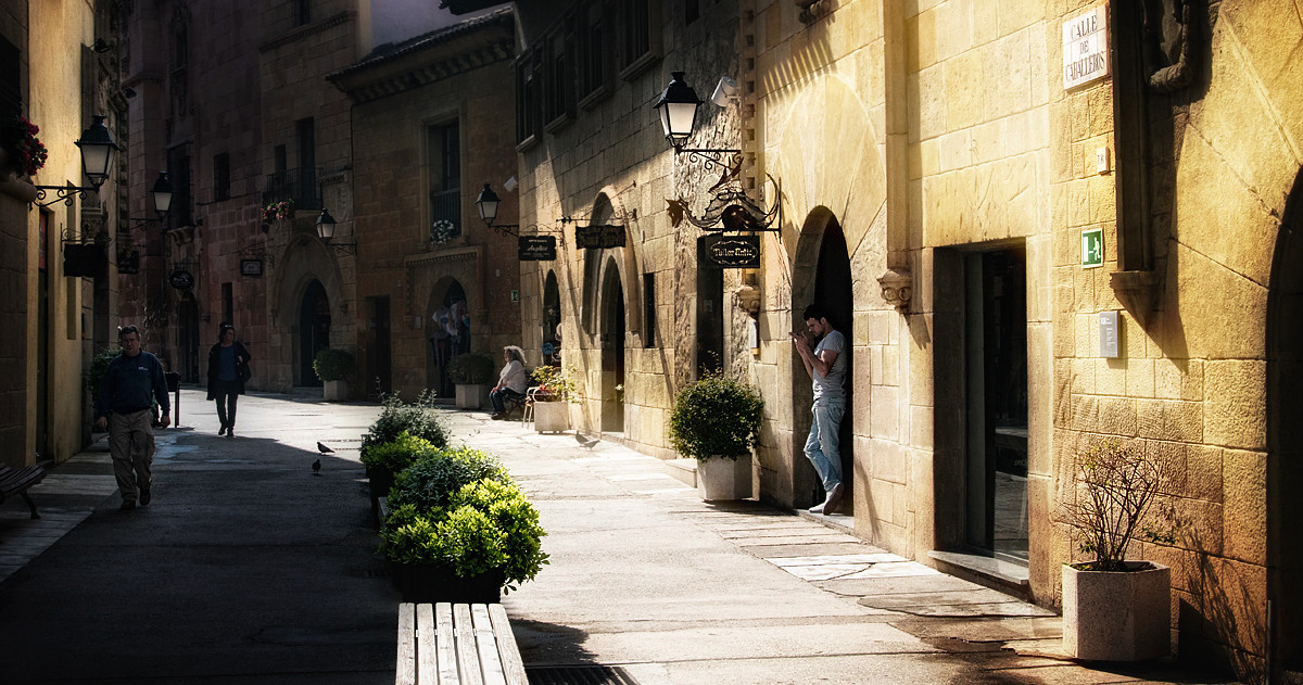 Barcelona: Evening sun